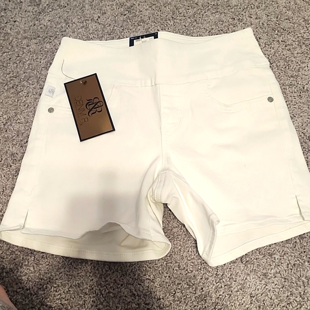Rock abd Republic pull on shorts